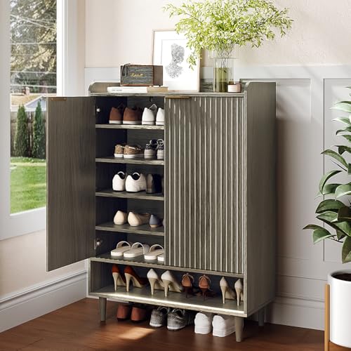 Shoe Cabinet with Doors