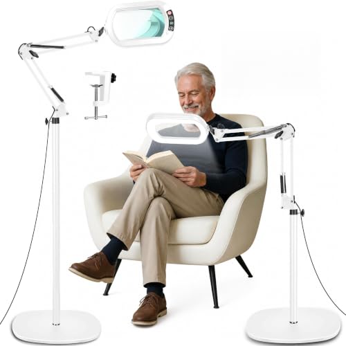 Magnifying Glass with Light and Stand