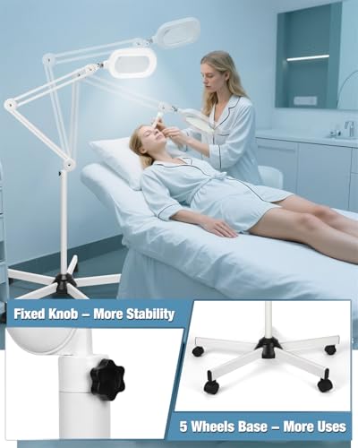 Magnifying Glass with Light and Stand
