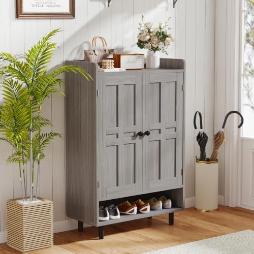 Shoe Cabinet with Doors