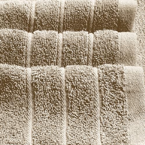 Pack of 4 Extra Large Bath Towels 30 x 60 Inches
