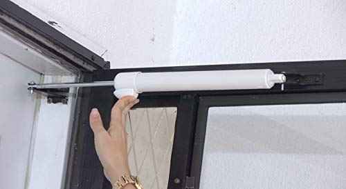 Touch 'n Hold Smooth Door Closer