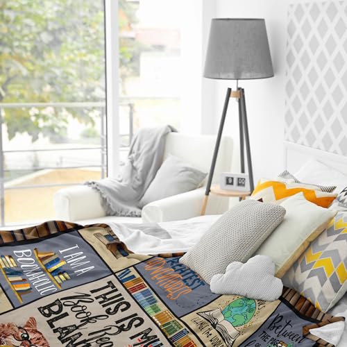 Book Lovers Blanket